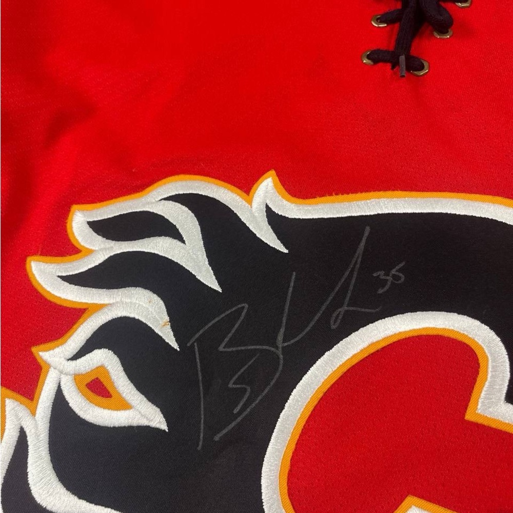[228] Calgary Flames Vintage Jersey Signed Red NHL CCM XL SIZE - Picture 2 of 3